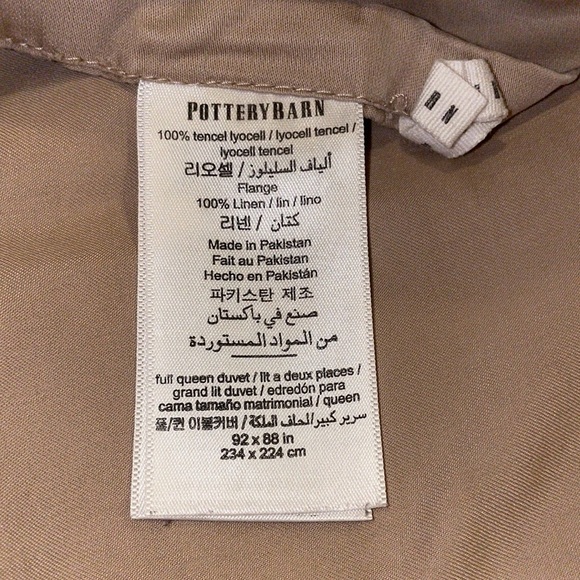 Pottery Barn Tencel Duvet Cover in Taupe Color Size Queen or Full - Picture 4 of 10